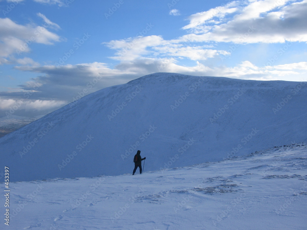 walking in the scottish highlands in winter