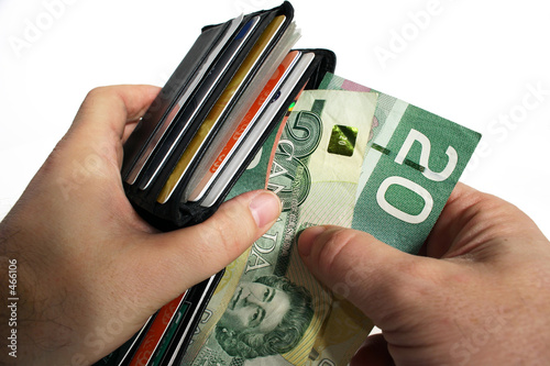 paying cash with canadian currency