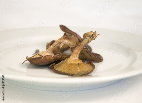 mushrooms with rosemary