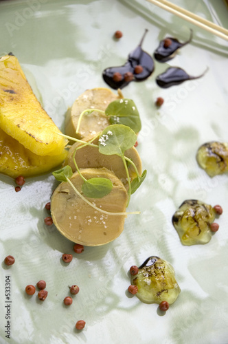 foie fras with bruleed pineapple photo