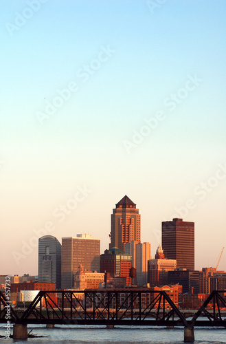 des moines, iowa, skyline photo