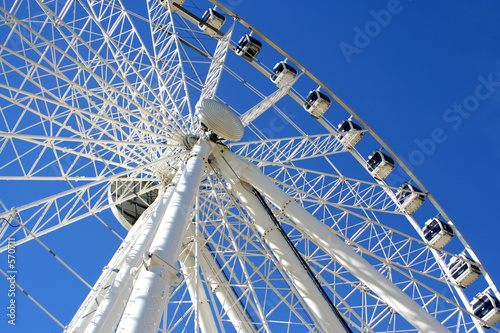 giant wheel 3