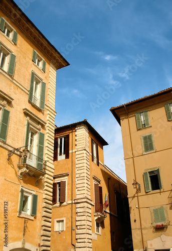 italian houses © Piotr Sikora