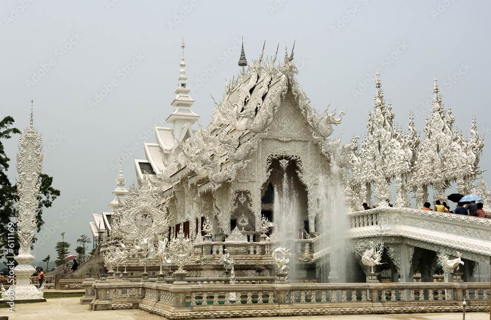thailand, chiang rai: rongkun wat temple