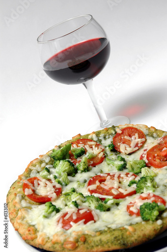 organic pizza wine
