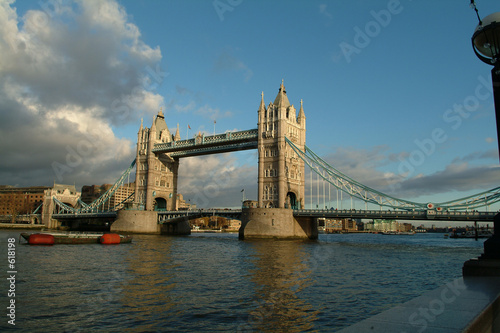 tower bridge londre