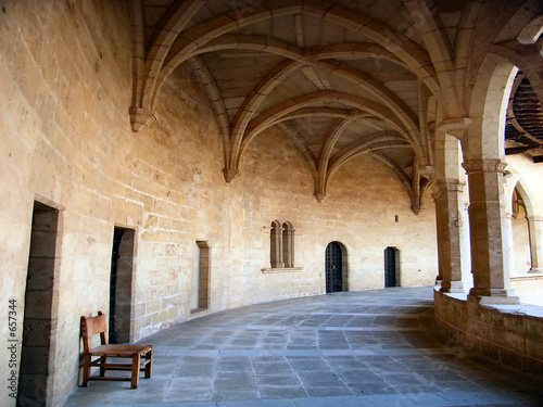 Fotobehang corridor in the castle
