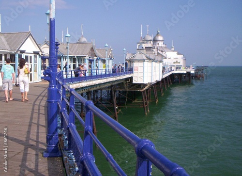 eastbourne pier photo