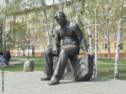 vassiliy shukshin monument photo