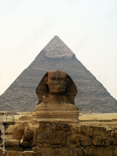 ancient egypt pyramid and sphinx