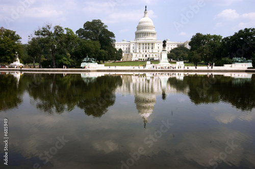 capitol and its reflection