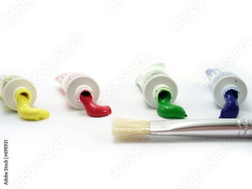 tempera tubes with brush