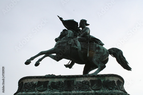 erzherzog karl statue photo