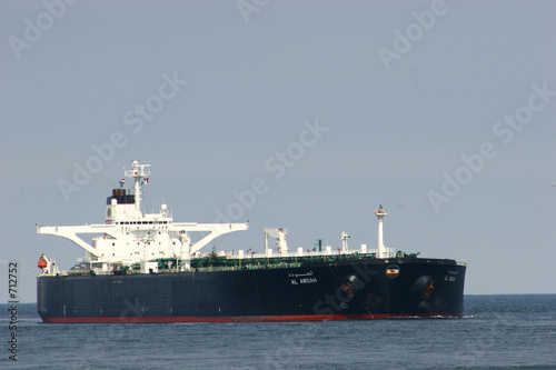 super tanker