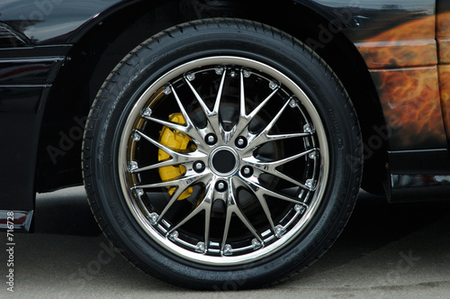 aluminium car wheel rim © Alx
