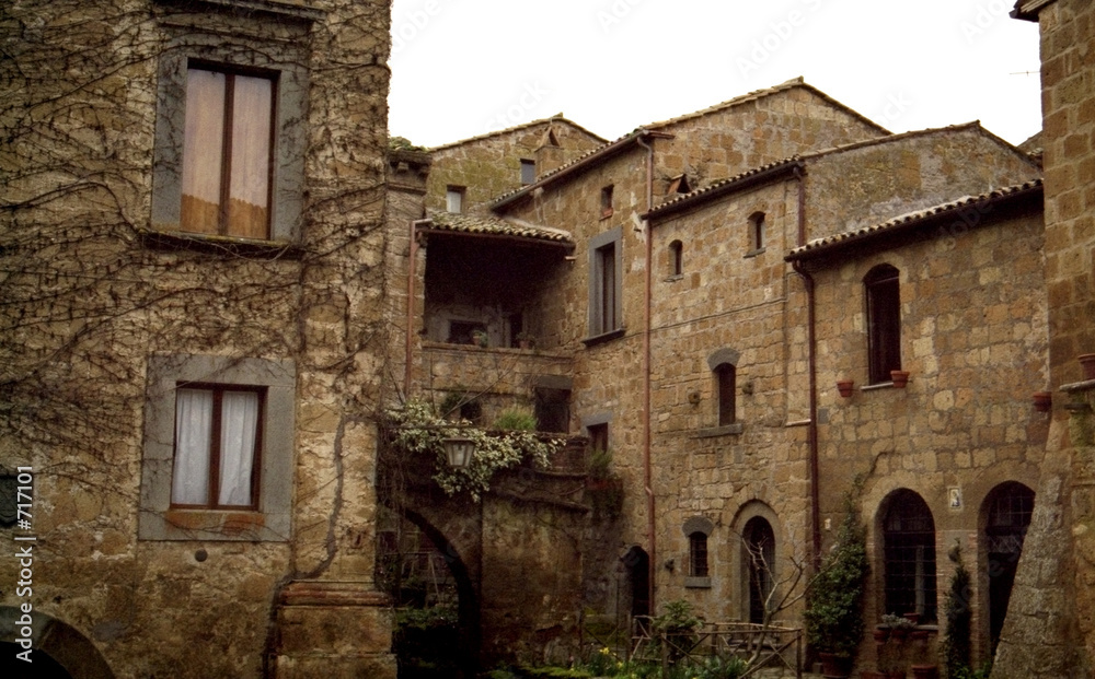 homes in civita italy.