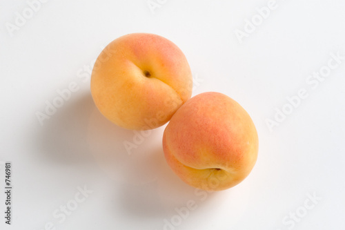 delicious apricots