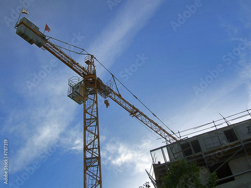grue de chantier en construction
