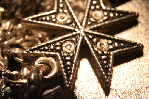maltese cross