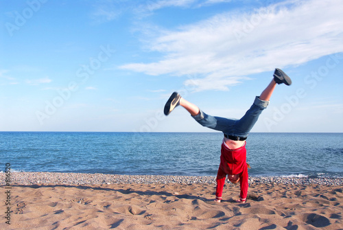 girl doing cartwheel