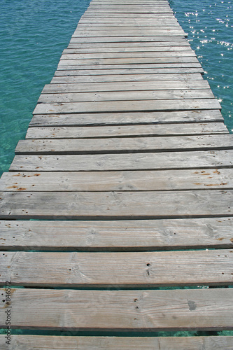 holzsteg ins meer