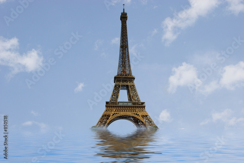 eiffel tower under water
