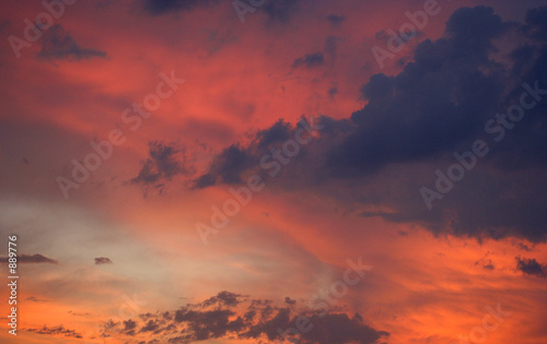 ciel d'orage le soir 1