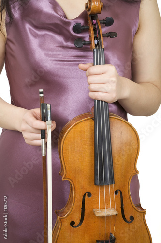 violinist closeup 1
