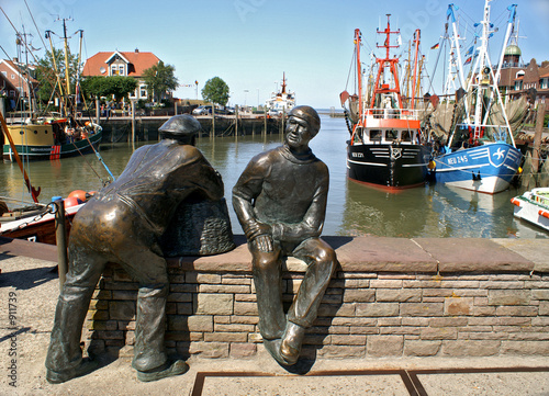 neuharlingersieler hafen