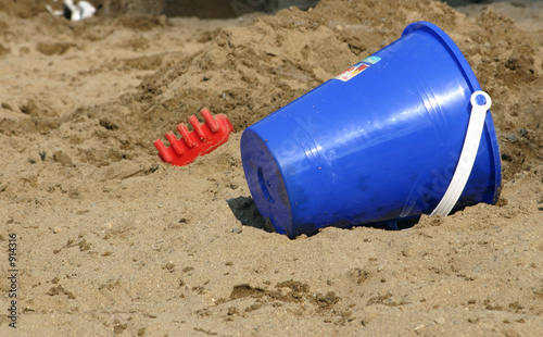 blue sand pail