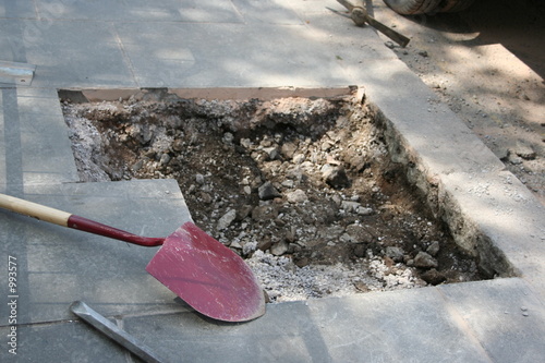 shovel and hole