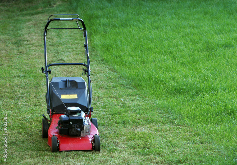 idle lawnmower idle lawnmower