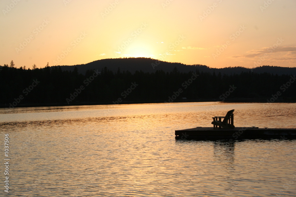 sunset on swan lake