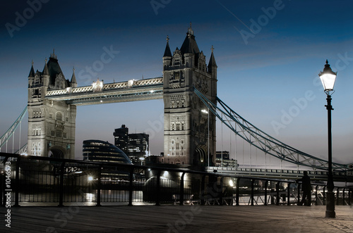 tower bridge by night