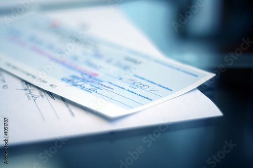 cheque and contract photo