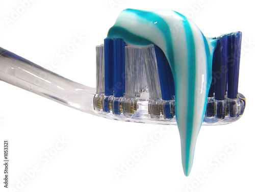 toothpaste dripping