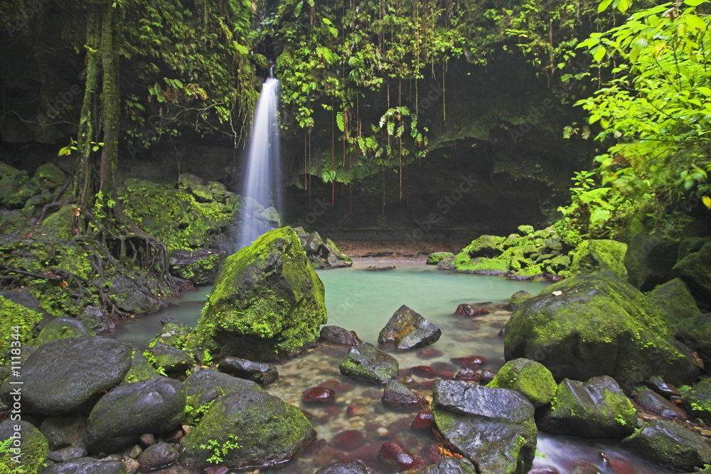 Fototapeta premium emerald pool