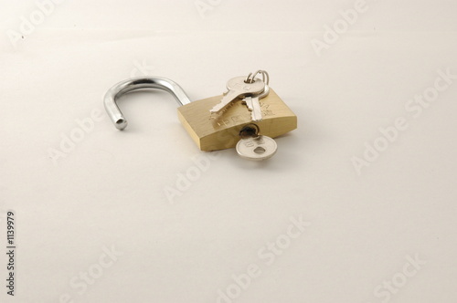 padlock open