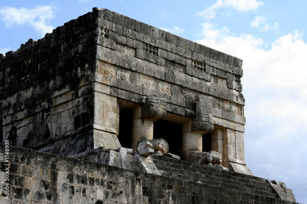 chichen itza ruins