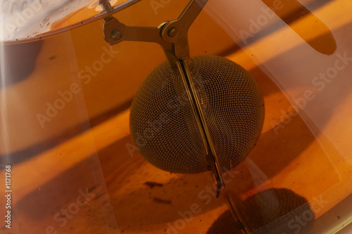 Billede på lærred teapot with strainer