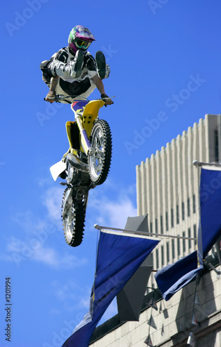 freestyle motorcycle jumping
