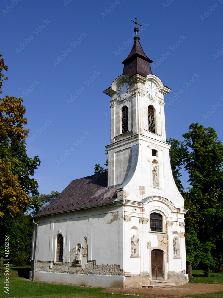 lovasbereny church