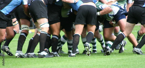 rugby maul
