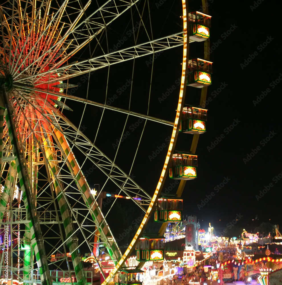Fototapeta premium kirmes/riesenrad in der nacht