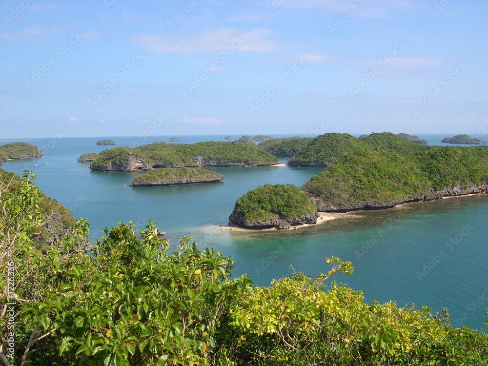 100 islands, philiipines