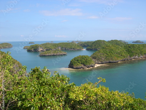 100 islands, philiipines