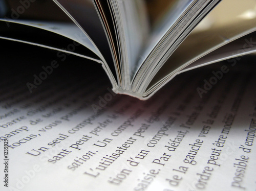 livre ouvert photo