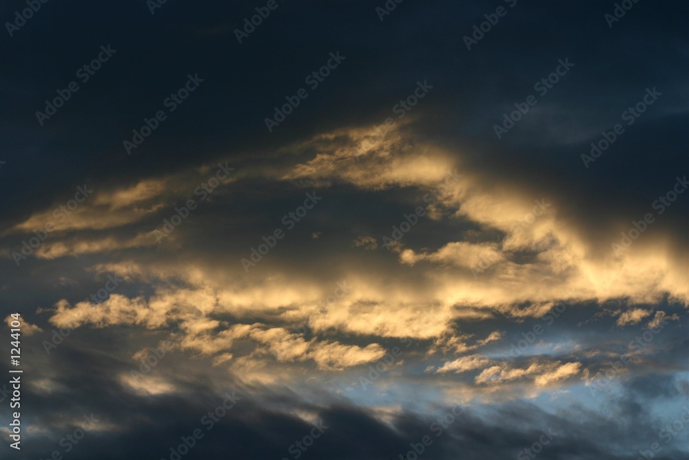 Obraz premium dark clouds