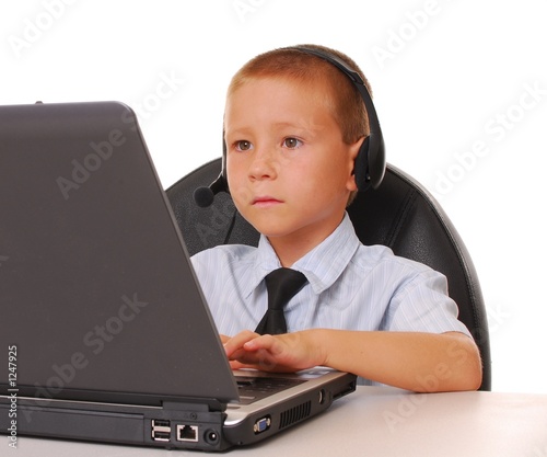 Fotografía help desk boy 18
