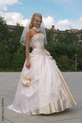 the magnificent bride.